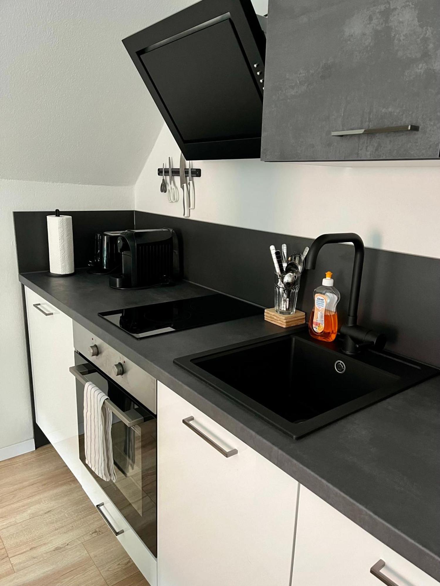Flores City Center Studio - Easy Self-Check-In Грац Экстерьер фото